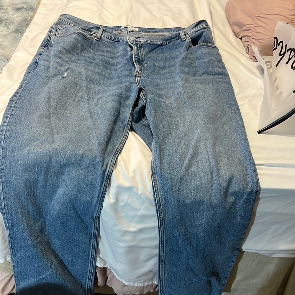 Abercrombie jeans